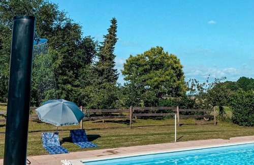Angoume Casa | Guest House 'Chambre D'hôtes Drosera' with Mountain View, Wi-Fi and Air Conditioning