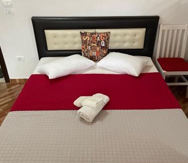 Permet Casa | Guest House Elisabeta