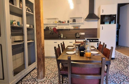 Mont-Saxonnex Apartamento | Casa de huéspedes 'Hiver' con vistas a la montaña, terraza privada y Wi-Fi