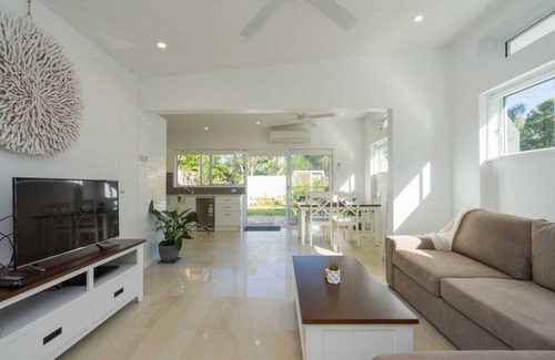 Palm Beach Casa | Pasee a la playa desde la nueva casa de huéspedes