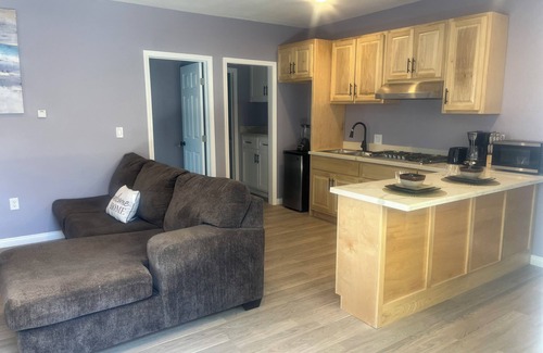 Downey Casa | Guest House in the beautiful City of Downey