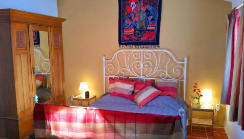 Benamargosa Chalet De Esquí | Guest house in the countryside