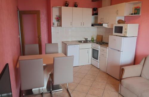Opric Casa | Guest house Ivo