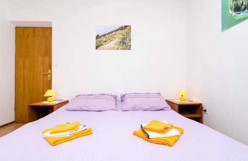 Banici Casa | Guest House Kola - Habitación Doble con balcón