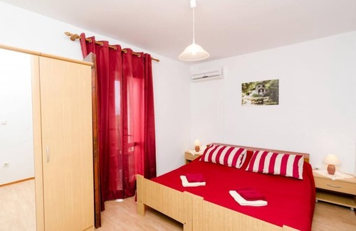 Banici Casa | Guest House Kola - Habitación Doble Estándar con balcón