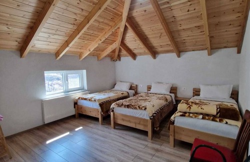 Kala e Dodes Casa | Guest House Korabi