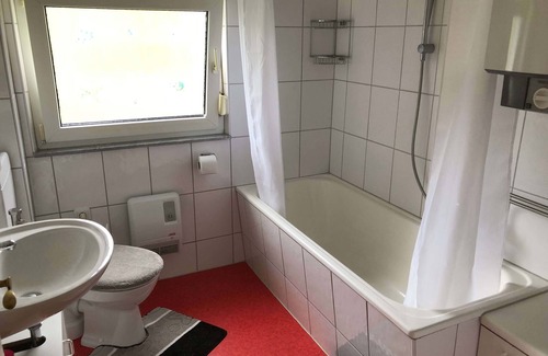 Lutzelbach Apartamento | Guest house Lützelbach middle floor.