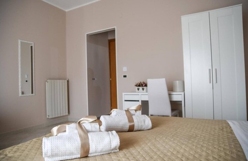 Sant'Eufemia Lamezia Cama Y Desayuno | Guest House Lamezia Airport