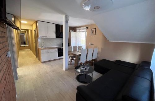 Zagreb Apartamento | Guest House Lidia with Terrace & Free Parking