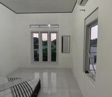 Babakan Chalet De Esquí | Guest house manggis11 Alam Asri