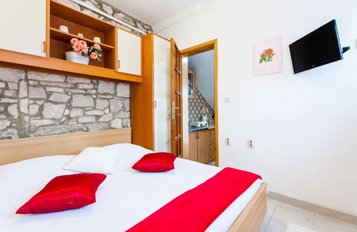 Vela Luka Casa | Guest House Mara