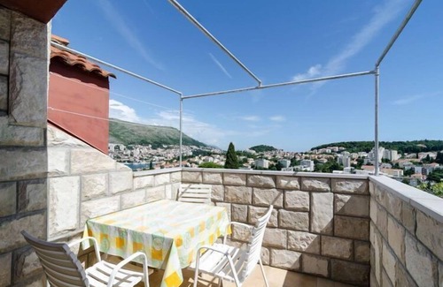 Babin Kuk Apartamento | Guest House Misita - One Bedroom Apartment with Balcony and Sea View