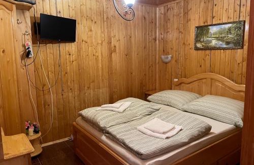 Yasinya Casa | Guest house Nad Tisou