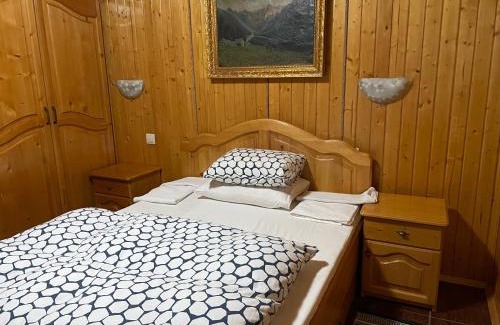 Yasinya Casa | Guest house Nad Tisou