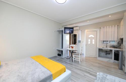 Mbrostar-Urë Casa | Guest House Narta