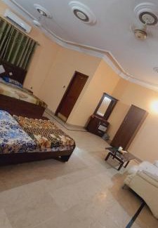 Gulshan-e-Iqbal Casa | Guest House Near Expo Center karachi