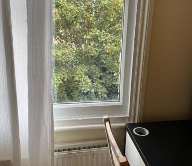 Highbury Casa | Guest House quarto cama box Finsbury Park