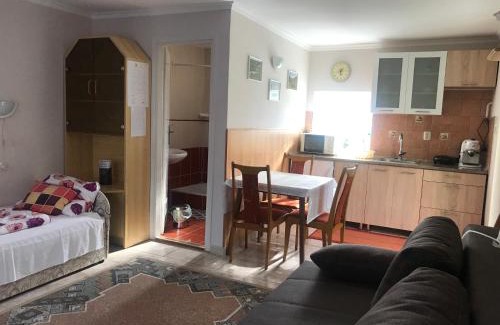 Egerszalok Casa | Guest House Rózsakert