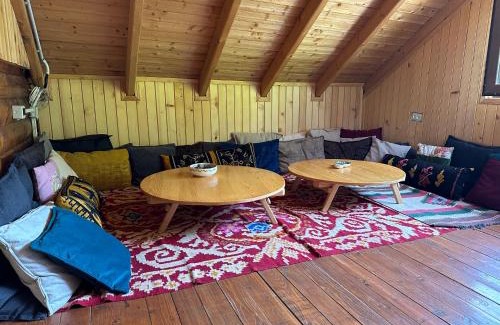 Kukes County Casa | Guest House Rilindja