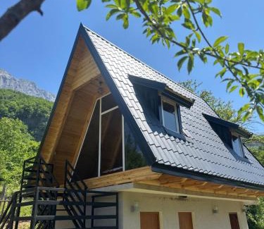 Shale Casa | Guest House Rrashkadoli