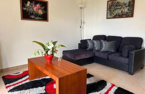 Estreito da Calheta Casa | Guest House Santinhos