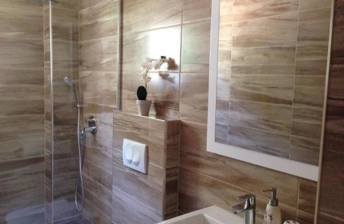 Sveti Stefan Casa | Guest House Sea Breeze