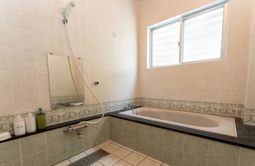 Tomigusuku Casa | Guest house SENAGA