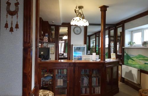 Skhidnytsya Hotel | Guest House U Sester