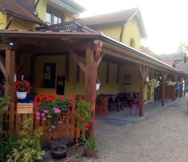 Frydstejn Casa | Guest House Vila Frýdštejn
