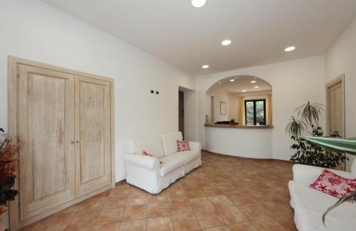La Maddalena Cama Y Desayuno | Guest House Villabianca