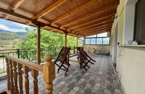 Permet Casa | Guest House Vjosa
