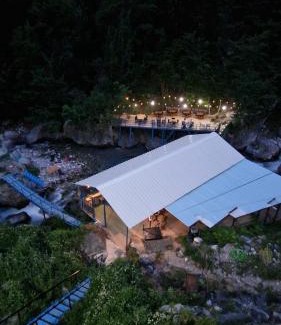 Theth Casa | Guest House Waterfall Theth