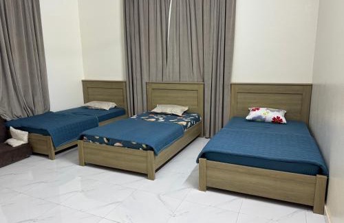 Al Hadd Cama Y Desayuno | GUEST HOUSEs OYSTERS