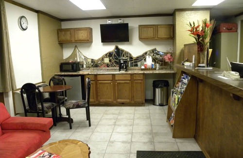 Rogers Hotel | Guest Inn