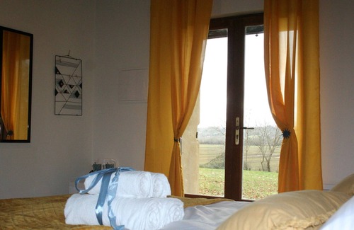 Tercis-les-Bains Cama Y Desayuno | Guest room "L'adour" at Domaine Castetbieilh