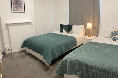 Camden Town with Primrose Hill Casa | GUEST ROOMS in CAMDEN TOWN