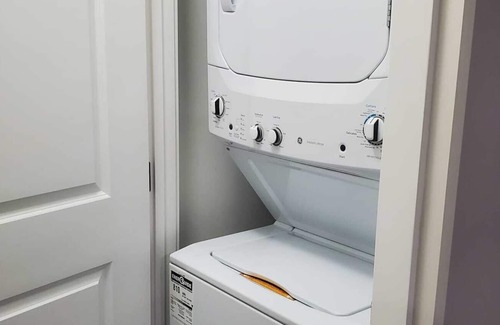 North Industrial Casa | Guest suit in Brighton, Saskatoon - Brand New