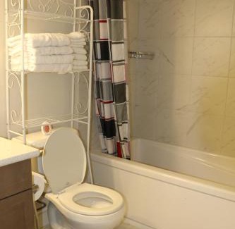 Northwest Calgary Apartamento | Guest Suite in Calgary