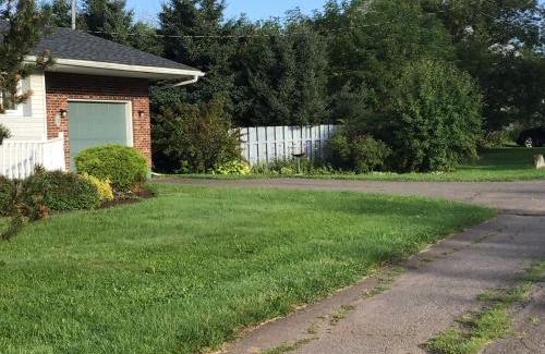 Summerside Casa | Guest Suites at Willowgreen Farm