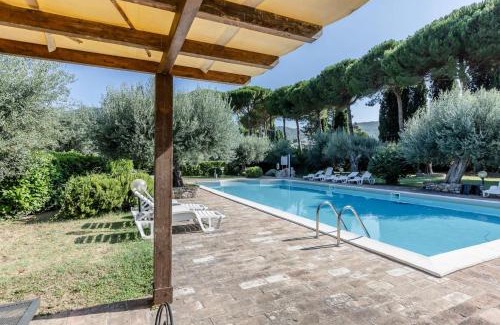 Passignano sul Trasimeno Apartamento | GuestHost - La vita è bella, with pool & parking