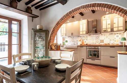 Ortonovo Apartamento | GuestHost - La Casa delle Cinque Lune - Quiet Escape
