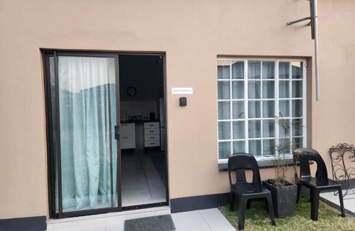 Boksburg Apartamento | Guesthouse 71 Sunny Guest Room