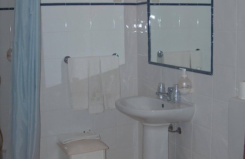 Igreja Nova Casa | Guesthouse A Lareira