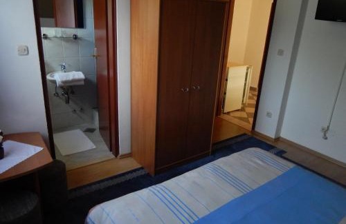 Catrnja Casa | Guesthouse Abrlic