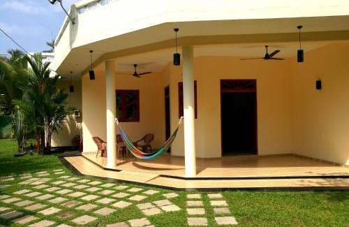 Hettimulla Casa | Guesthouse Dilush