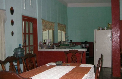 San Pedro Sula Cama Y Desayuno | Guesthouse Dos Molinos