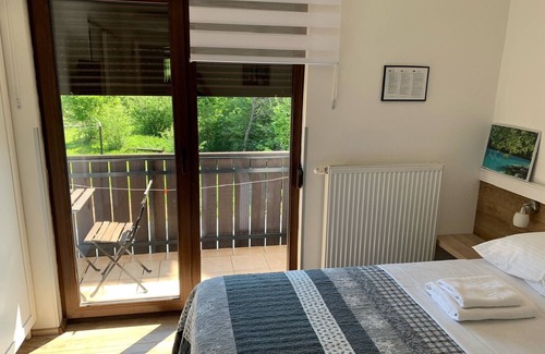 Jezerce Casa | Guesthouse Family Bosnic - Double Room with Balcony - 3 - 4