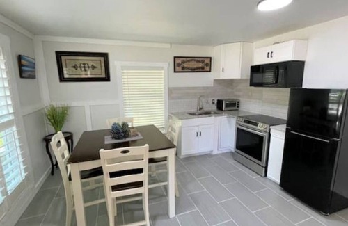 Hortense Casa | GuestHouse In Waverly Forest