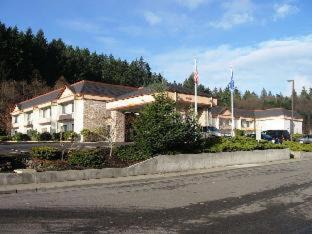 Poulsbo Hotel | GuestHouse Inn & Suites Poulsbo