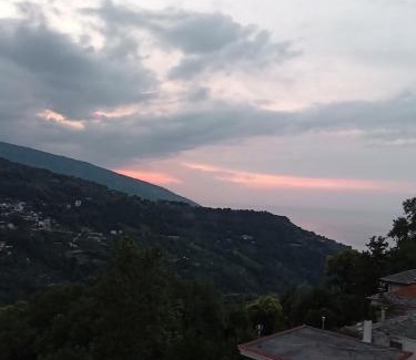 Zagora-Mouresi Apartamento | Guesthouse Kallisti